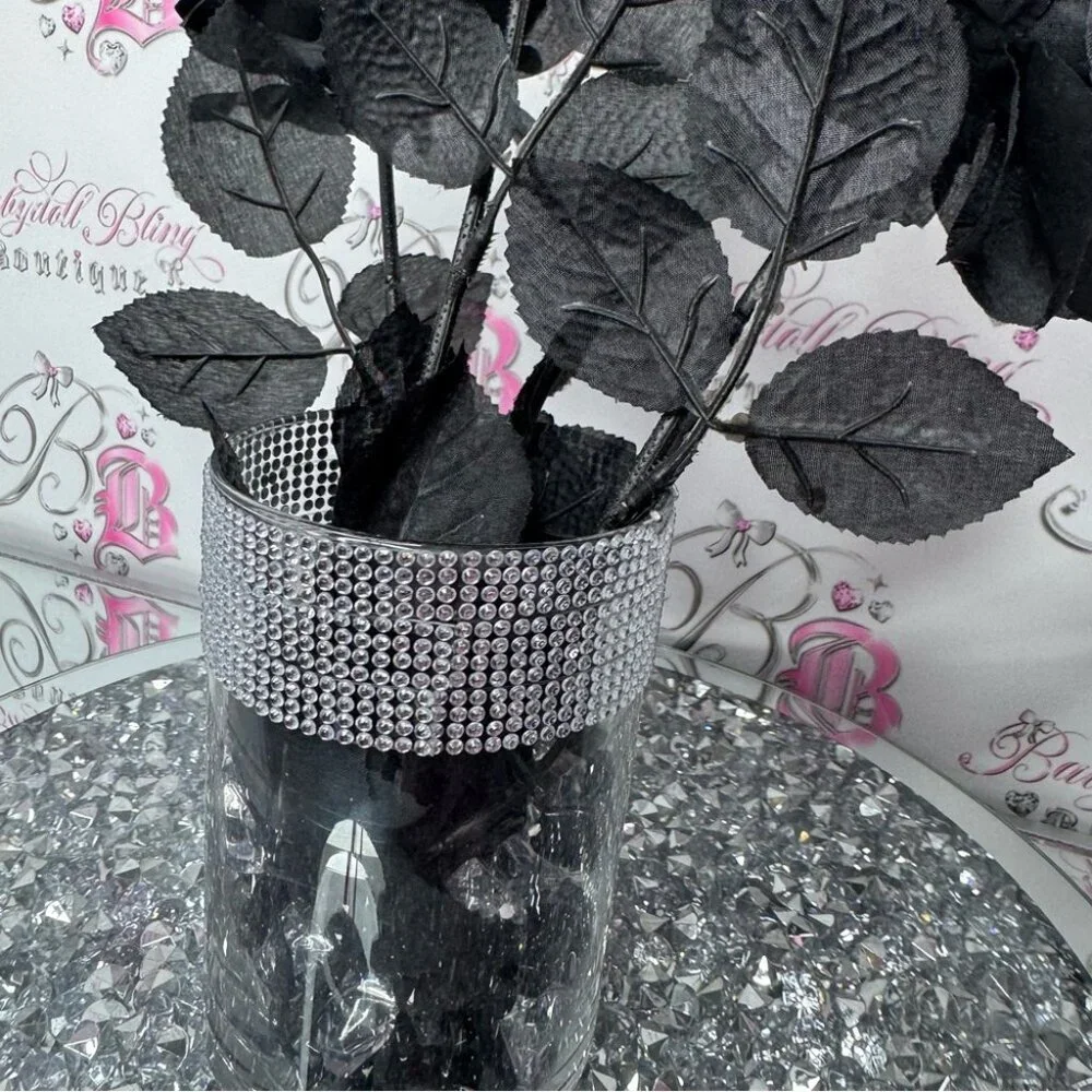 Roses vase sparkly diamond bling black roses black clear pebbles gothic bouquet